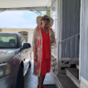 Meet your Posher, Debra